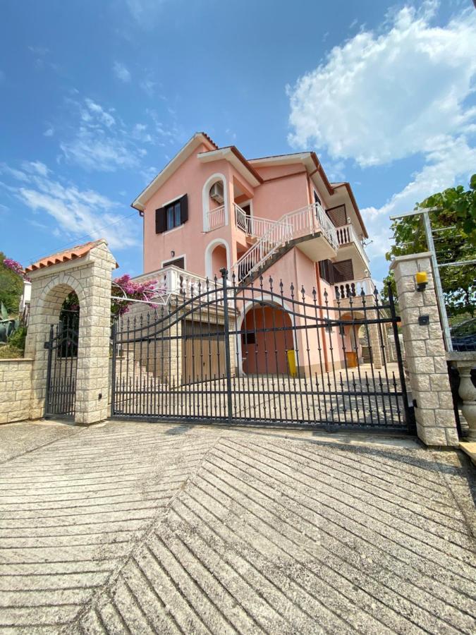 Appartement House Rose à Rabac Extérieur photo